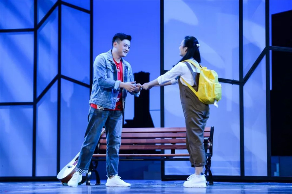 张素英曲谱_钢琴简单曲谱(3)